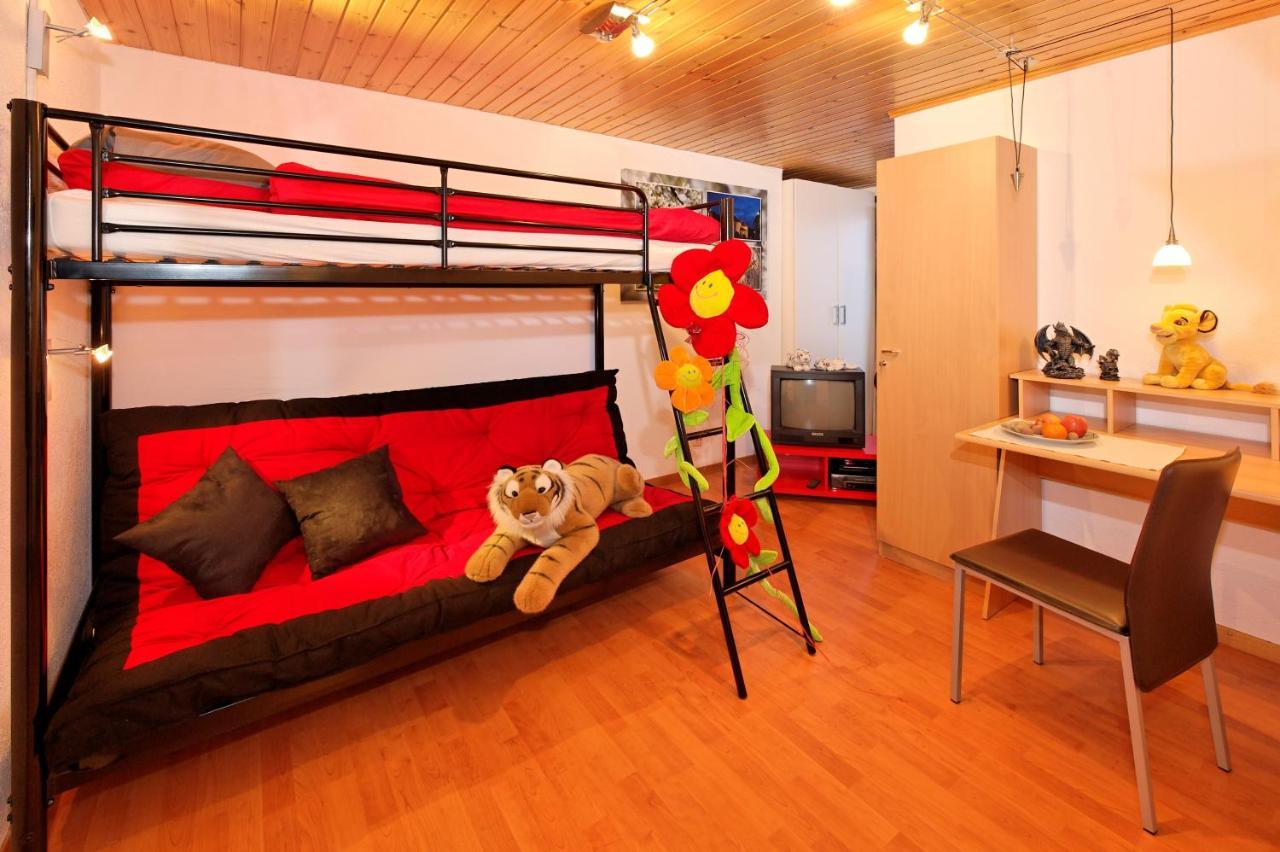 Apartmán Haus Waldheim Grächen Pokoj fotografie