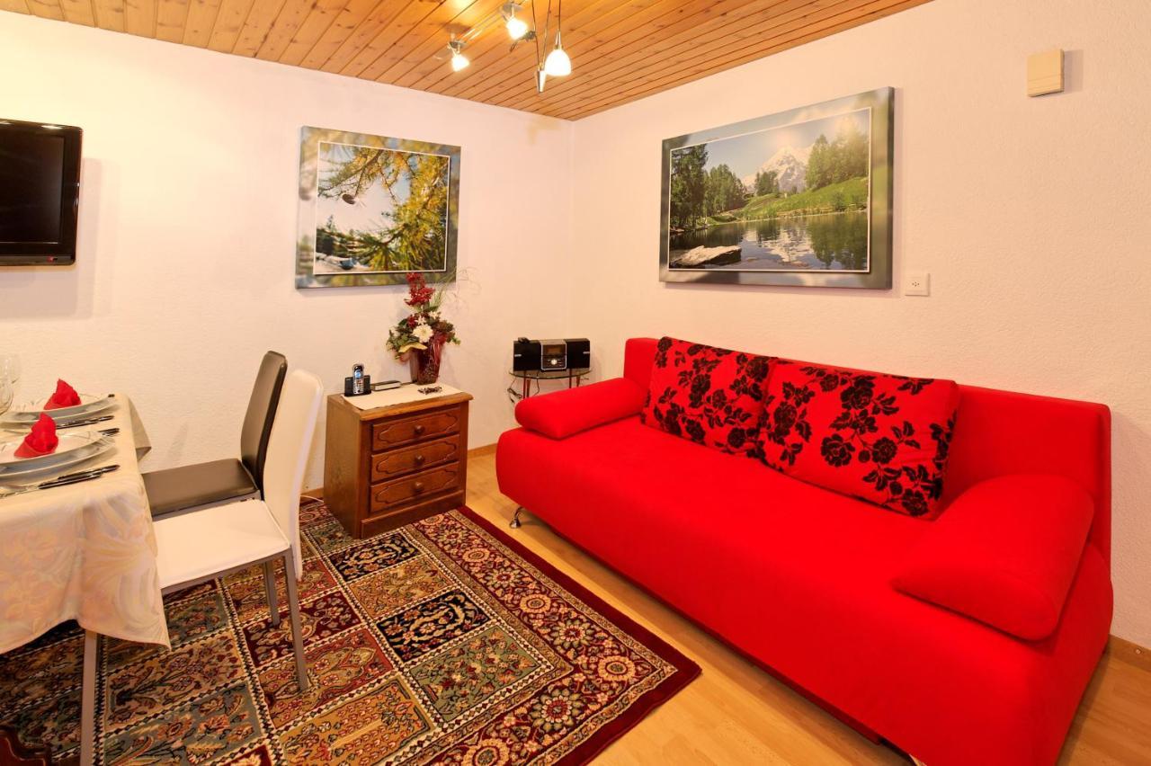 Apartmán Haus Waldheim Grächen Pokoj fotografie